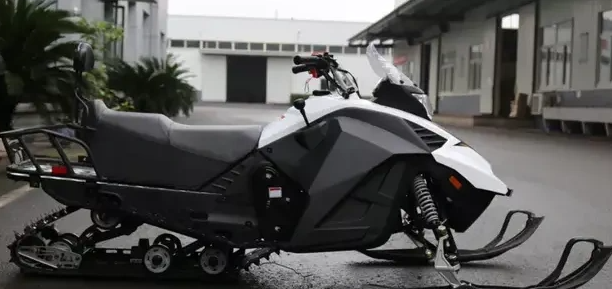 Снегоход ULAR 220 в Саранске