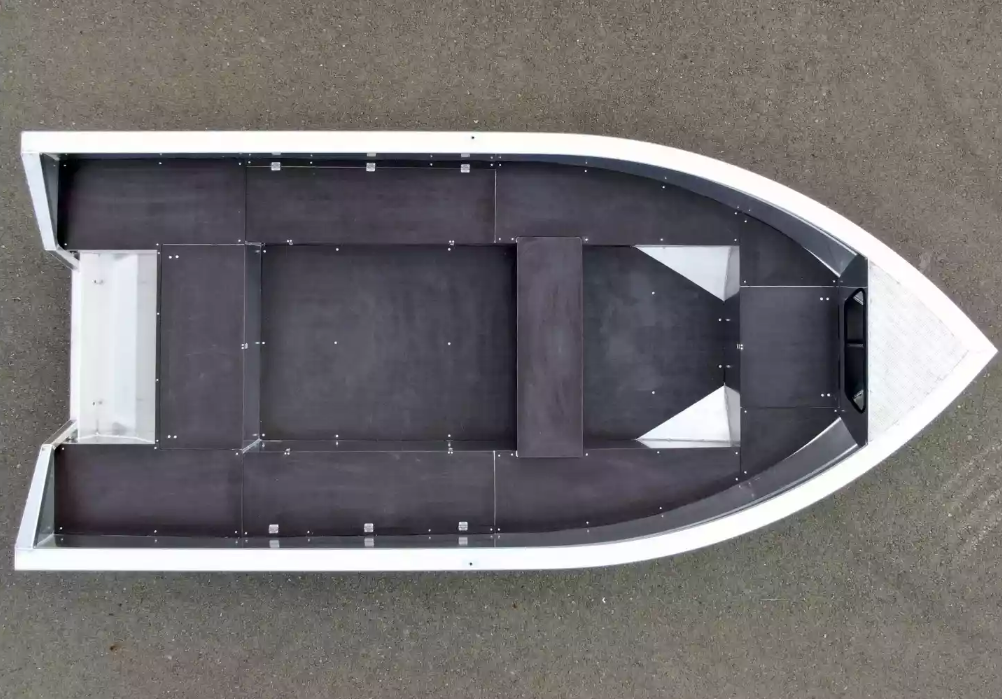 Алюминиевая лодка  Неман-420 в Саранске