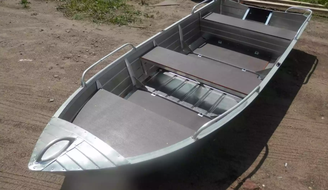 Алюминиевая лодка Вятка-Профи 32 в Саранске