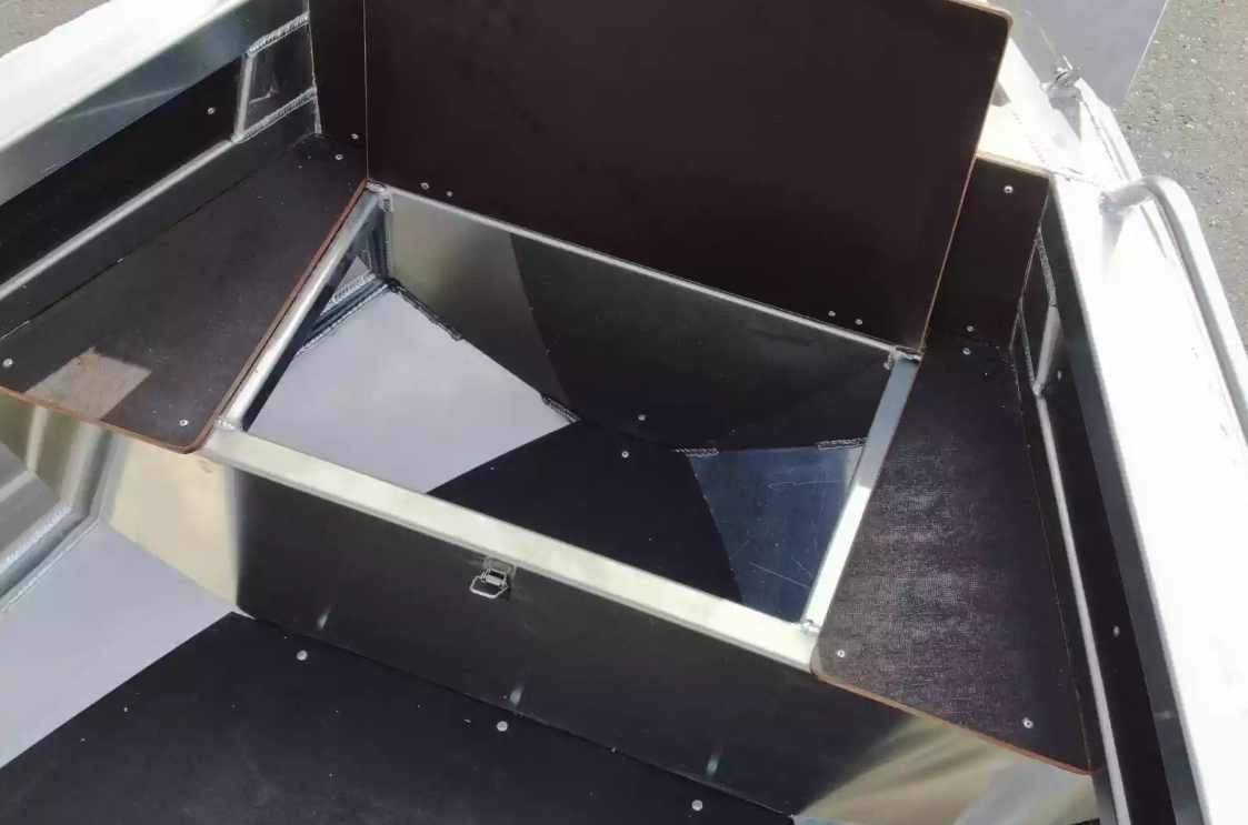 Алюминиевая лодка  Неман-480 Р в Саранске