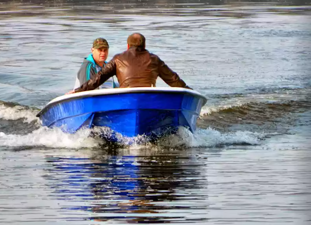 Стеклопластиковая лодка Wyatboat 430 тримаран в Саранске