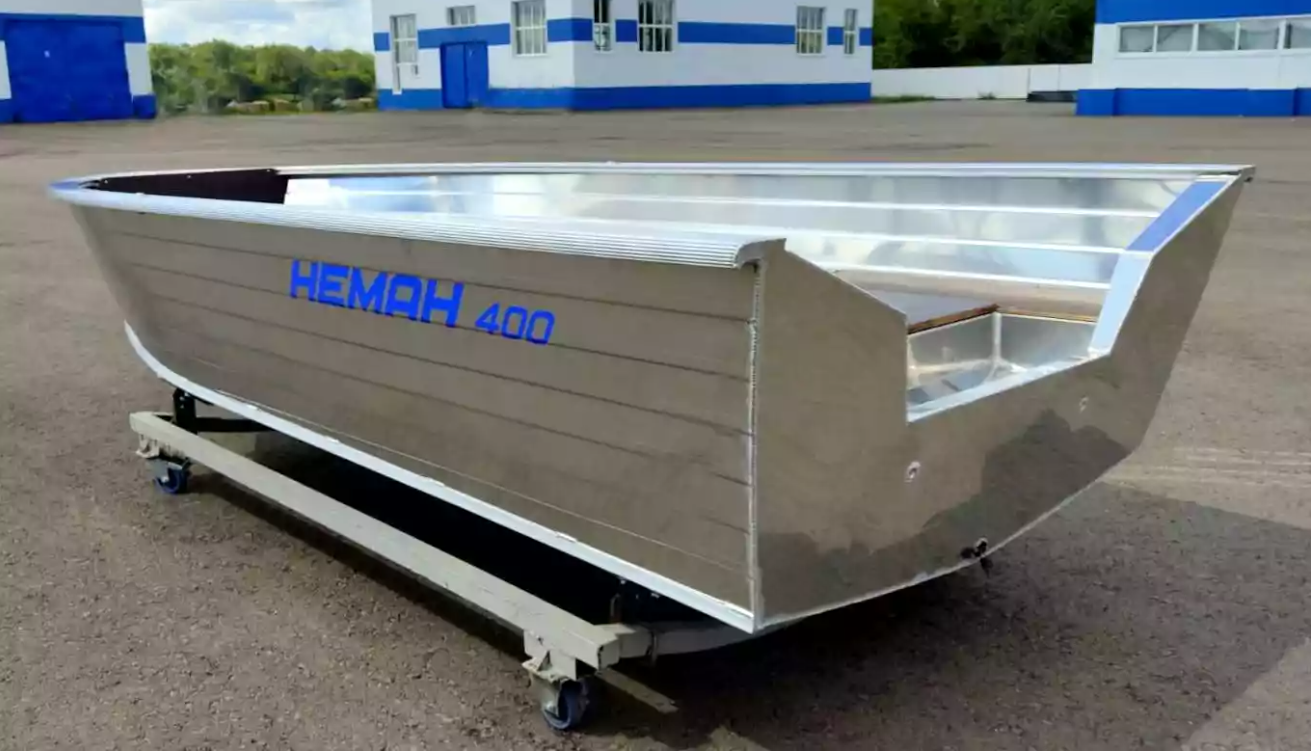 Алюминиевая лодка Неман-400 в Саранске