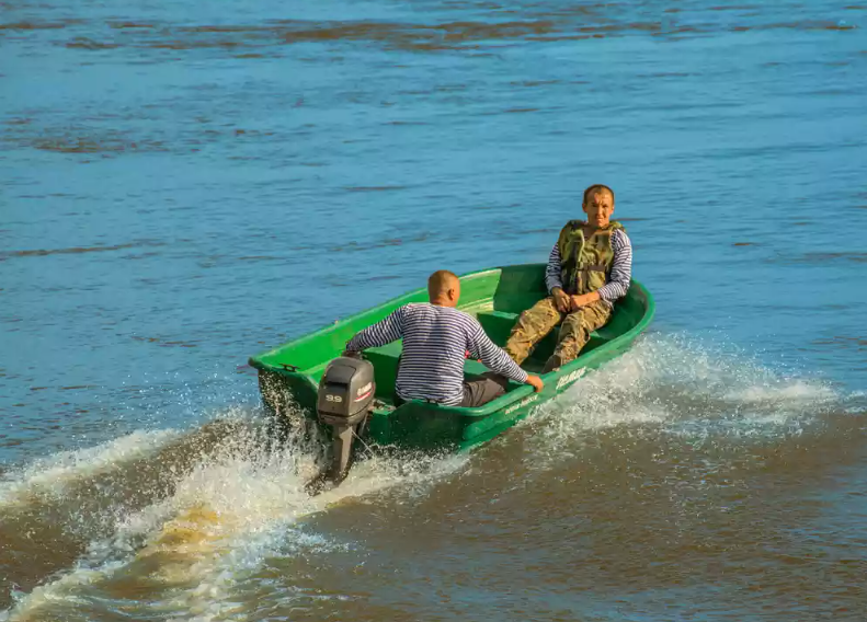 Стеклопластиковая лодка Neman-340 (тримаран) в Саранске