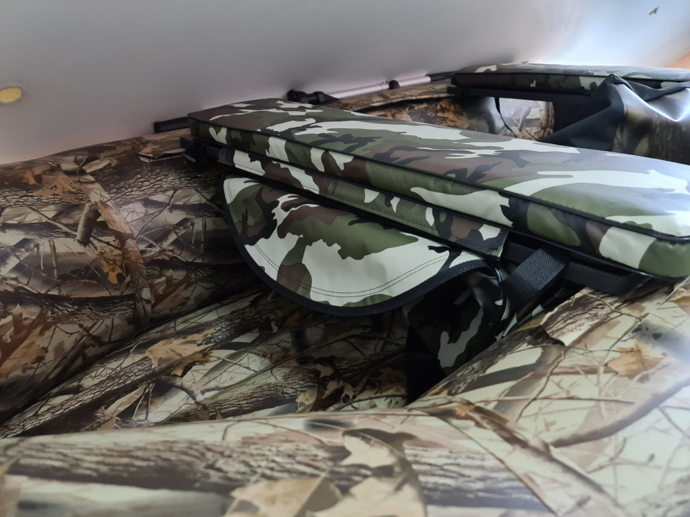 КОМПЛЕКТ МЯГКИХ НАКЛАДОК С СУМКОЙ ДЛЯ ЛОДОК 80Х20 КАМУФЛЯЖ в Саранске