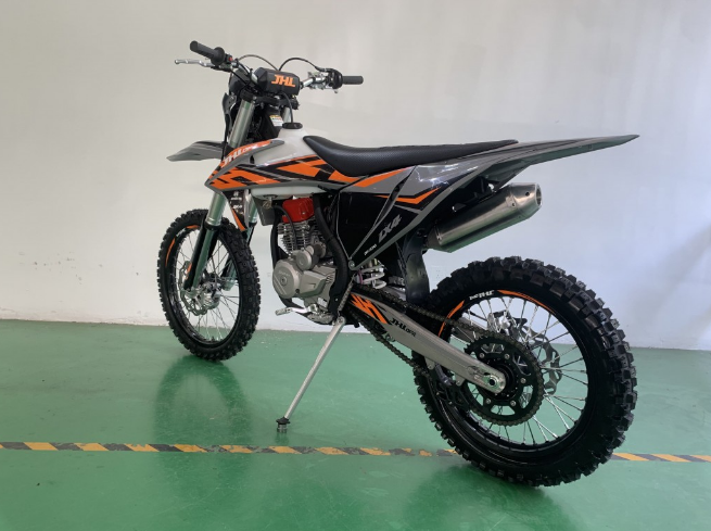 Мотоцикл JHLMOTO JHL LX4 CB300RL (175FMN) в Саранске