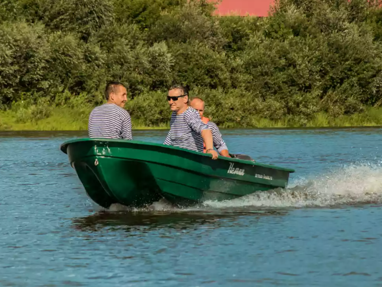 Стеклопластиковая лодка Neman-340 (тримаран) в Саранске