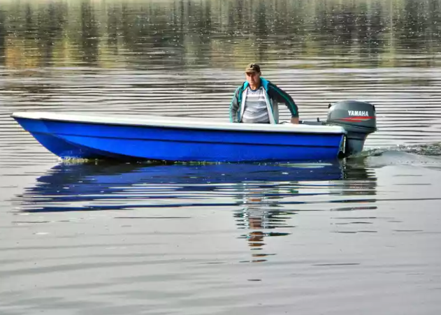 Стеклопластиковая лодка Wyatboat 430 тримаран в Саранске