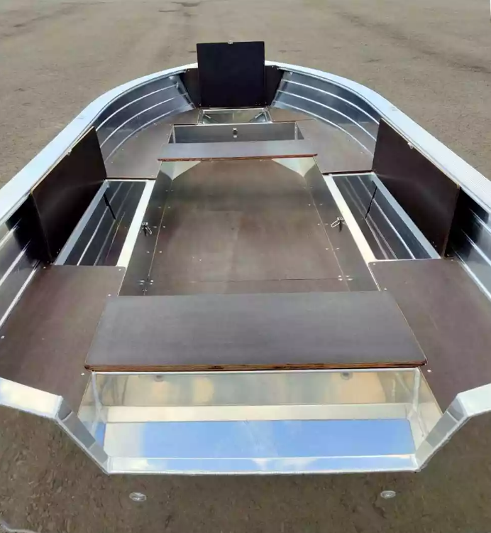 Алюминиевая лодка Неман-400 в Саранске