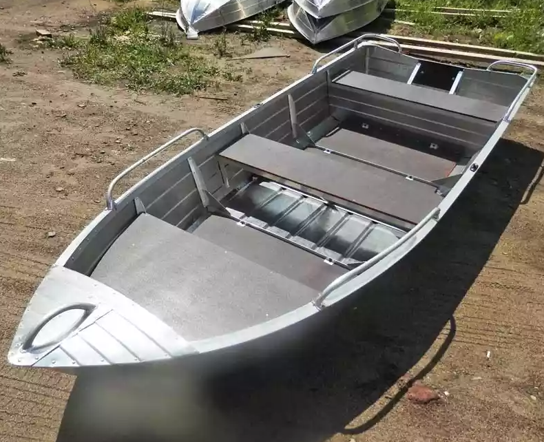 Алюминиевая лодка Вятка-Профи 37 в Саранске