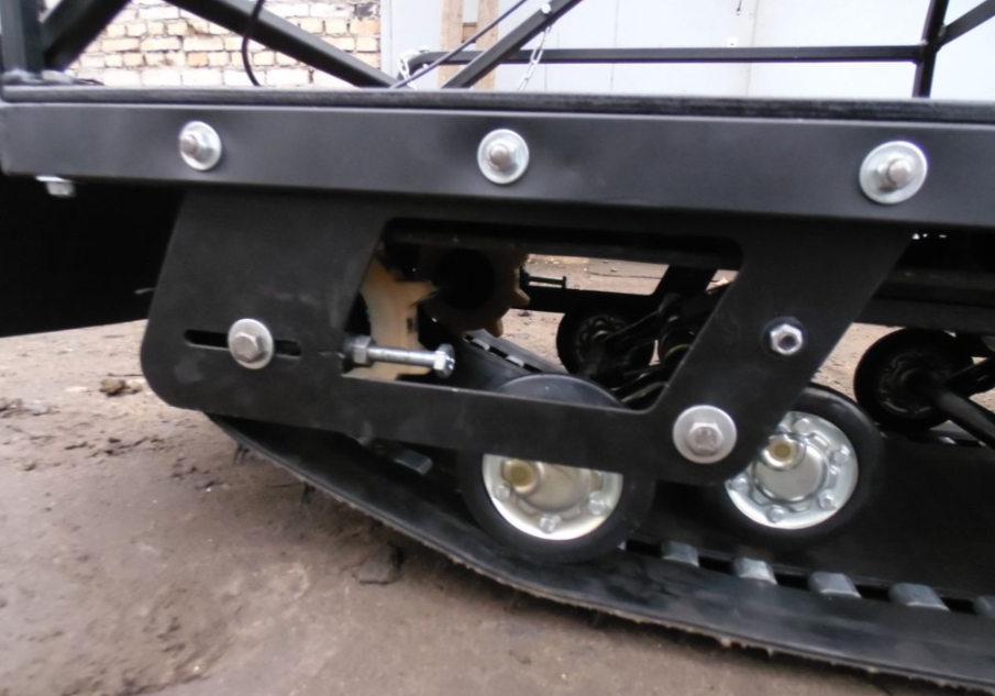 Мотобуксировщик AhtaR Зима 15 л/с с вариатором в Саранске