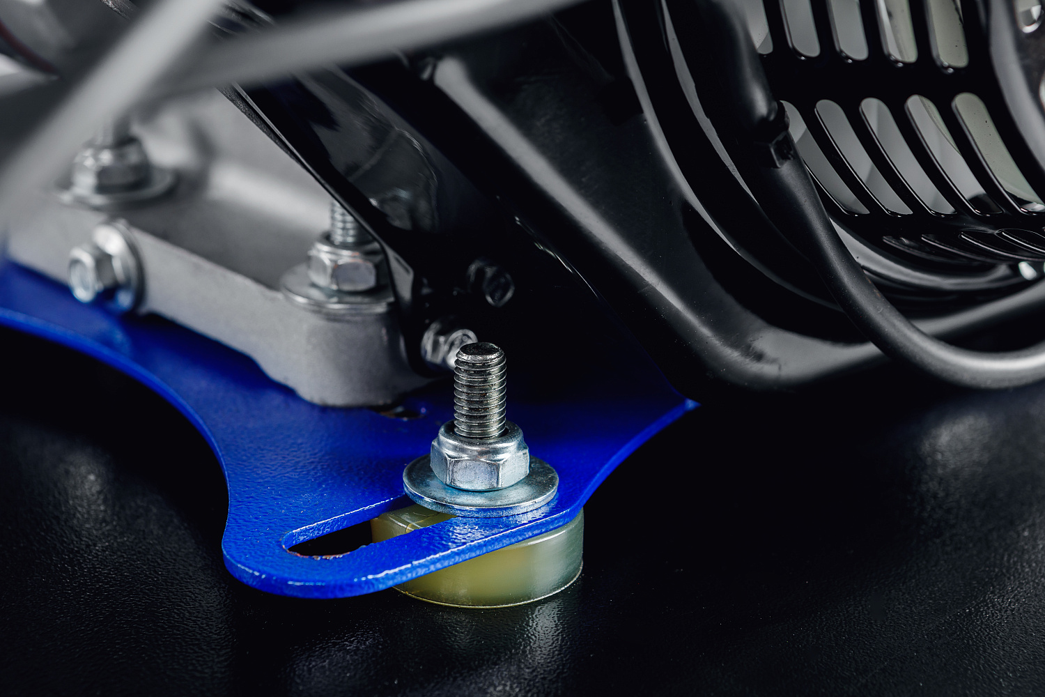 МОТОБУКСИРОВЩИК IKUDZO LONG 2.0 1700/500 EKR19 в Саранске