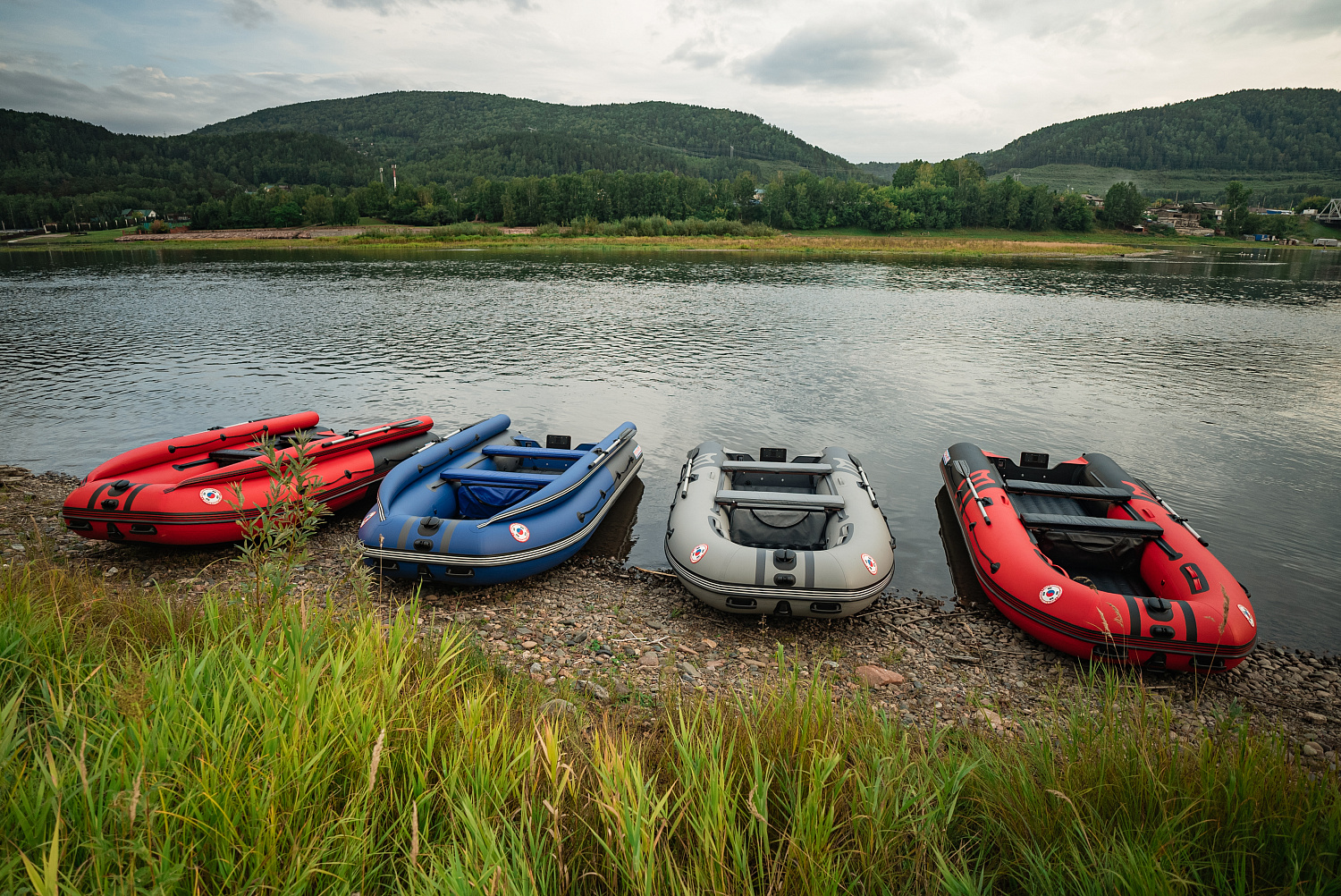 Лодка MISHIMO RIVER FJET PRO 430  под водомет в Саранске