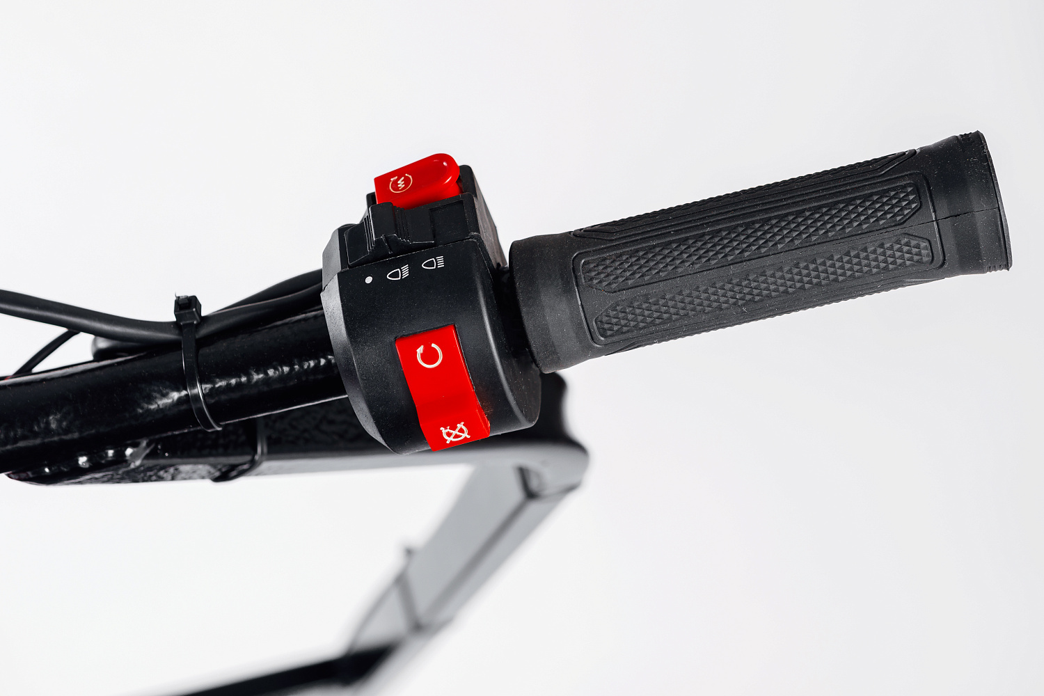 МОТОБУКСИРОВЩИК IKUDZO LONG 2.0 1700/500 EKR19 в Саранске