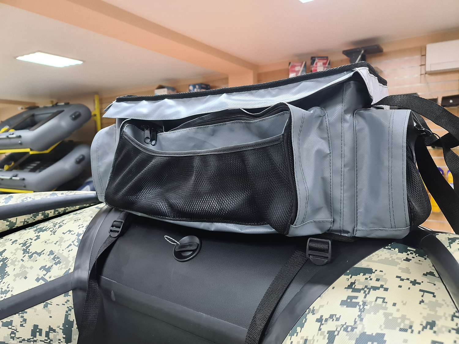 СУМКА ЛЮКС НА БАЛЛОН ДЛЯ ЛОДОК ПВХ 50Х25Х25 СМ в Саранске