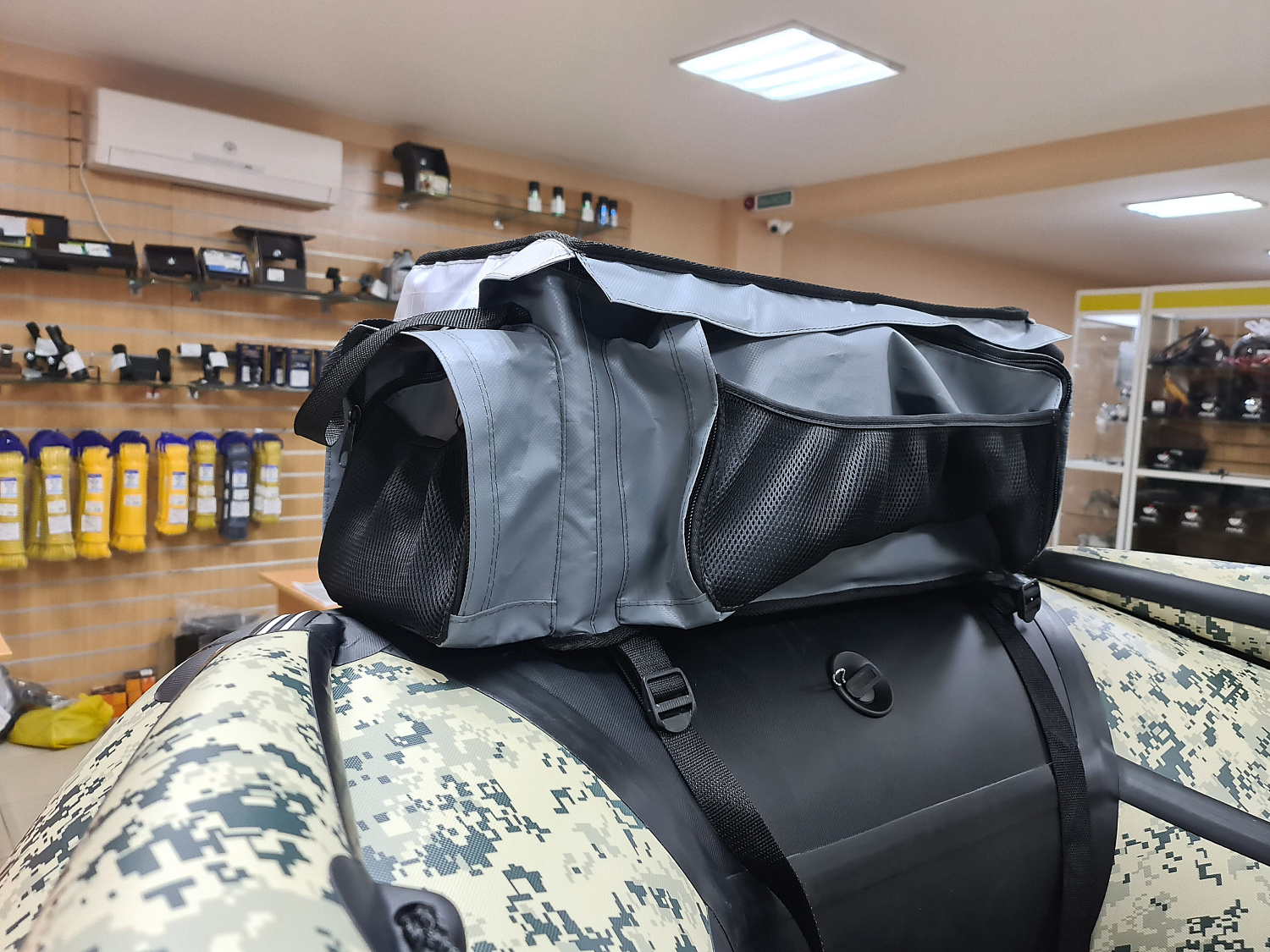 СУМКА ЛЮКС НА БАЛЛОН ДЛЯ ЛОДОК ПВХ 50Х25Х25 СМ в Саранске